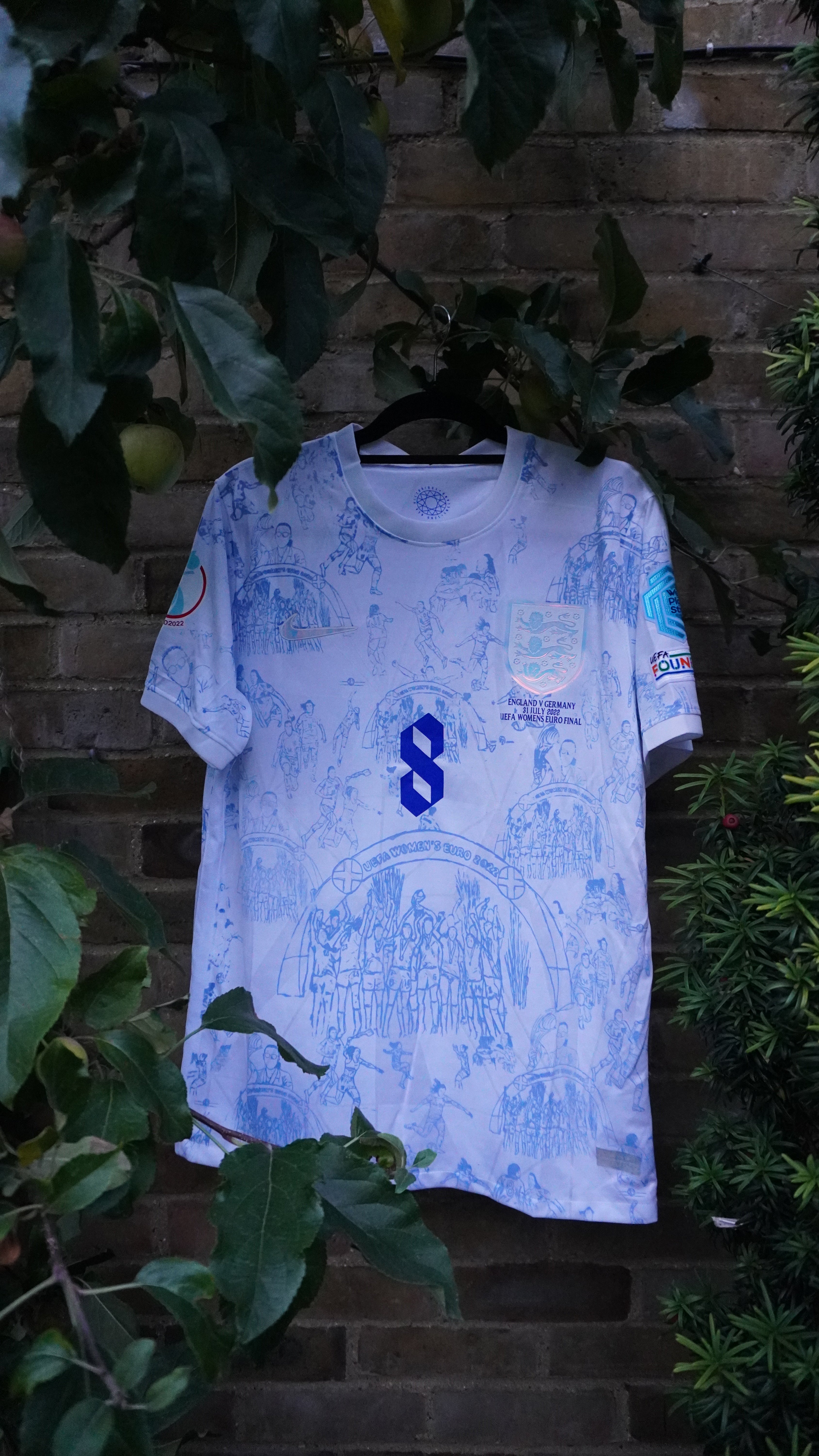 Custom England Women's Home Shirt 2022/23 Williamson #8