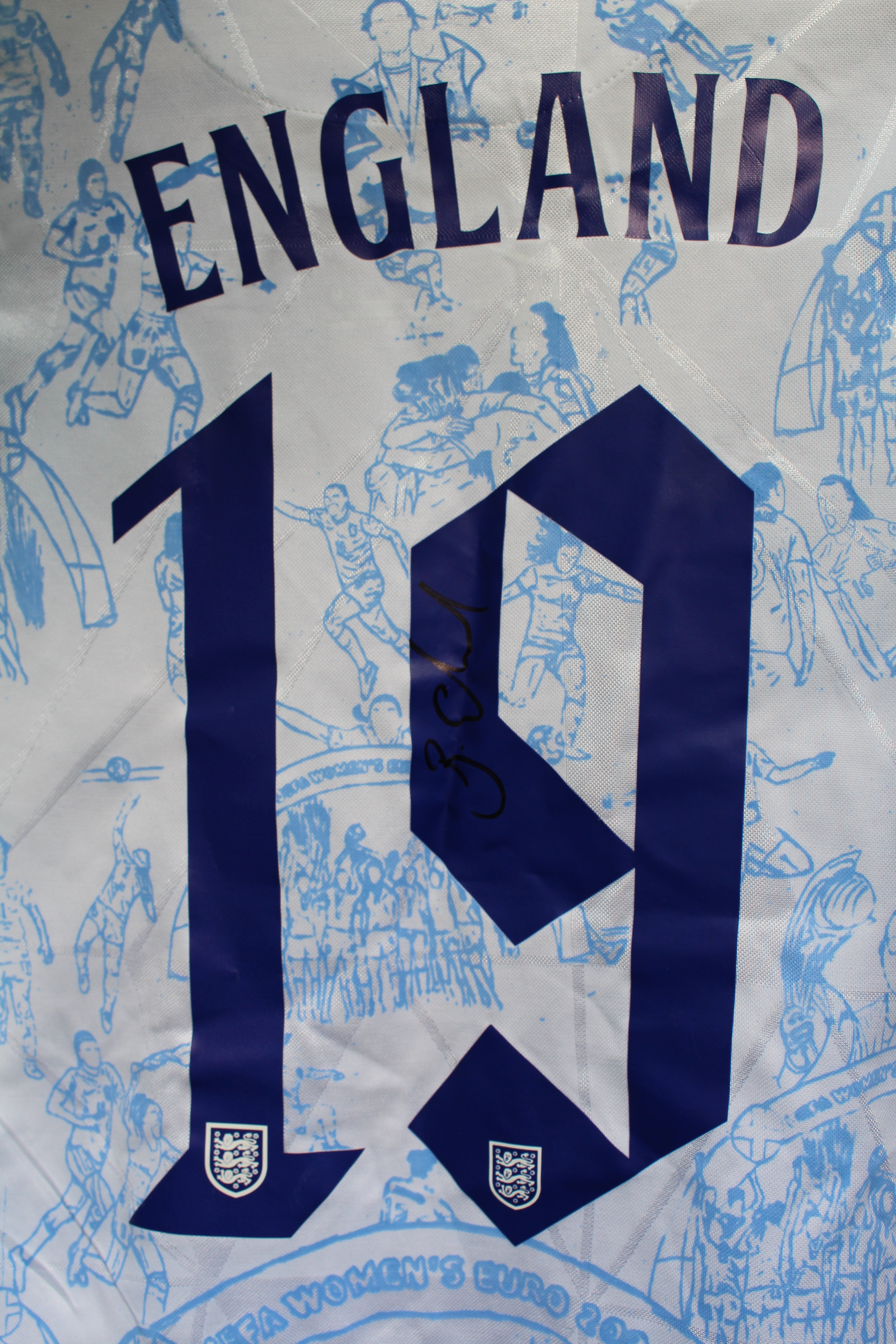 Custom England 2022 shirt Signed by Beth England