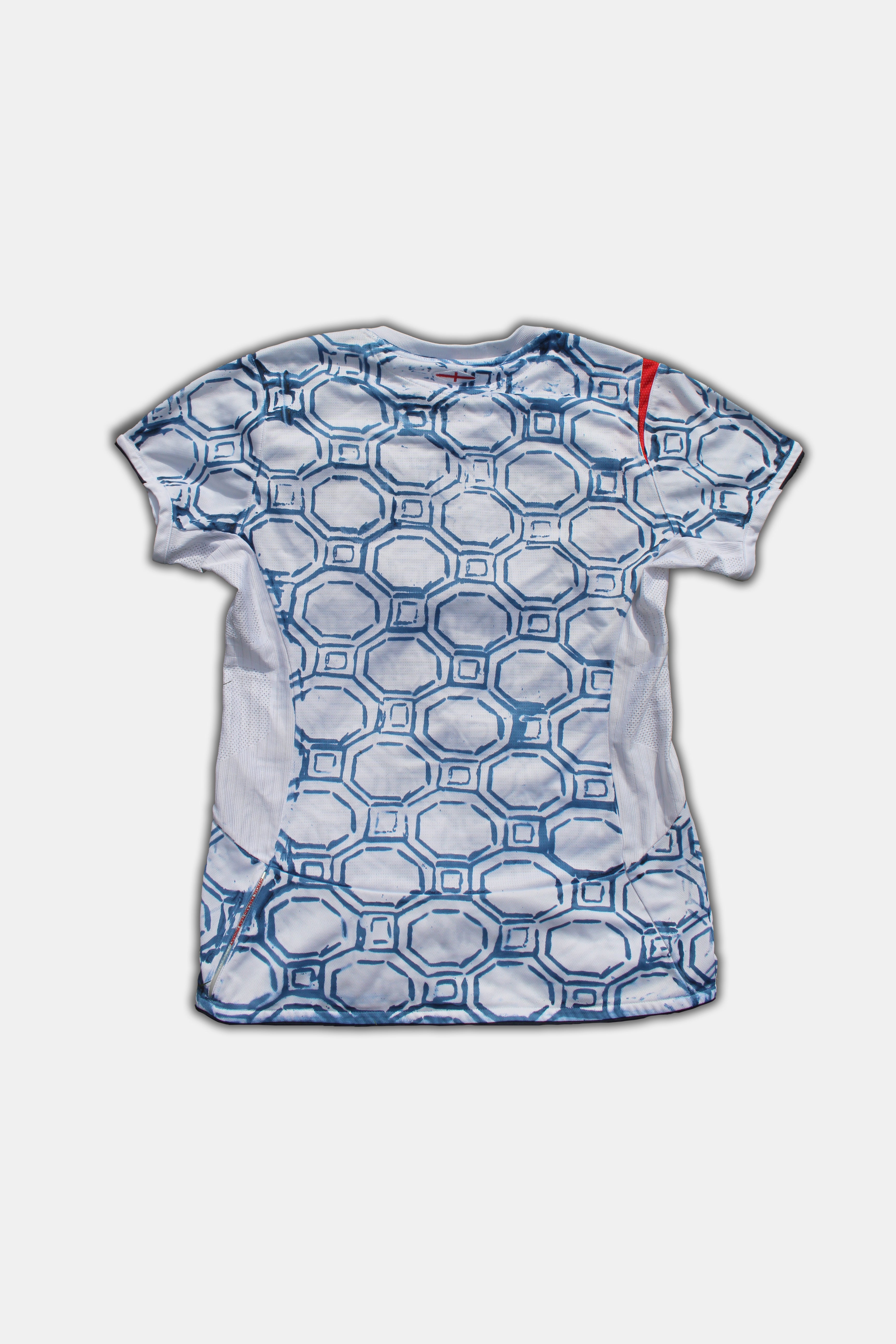 Custom England Women's 2005/07 Umbro Home shirt